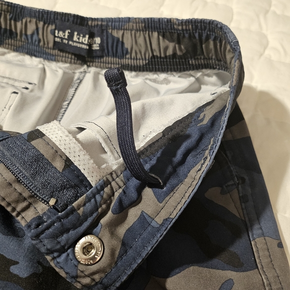 Abercrombie Kids Camo Board Shorts - Picture 7 of 15
